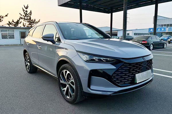 BYD Tang
