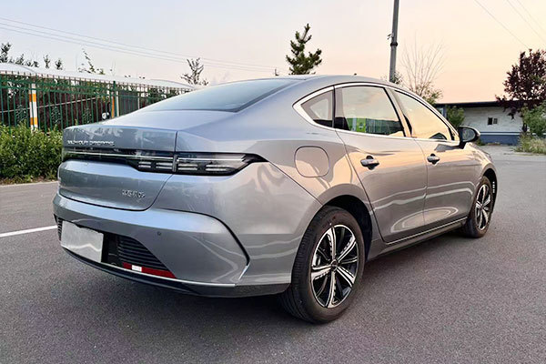 BYD Destroyer 05