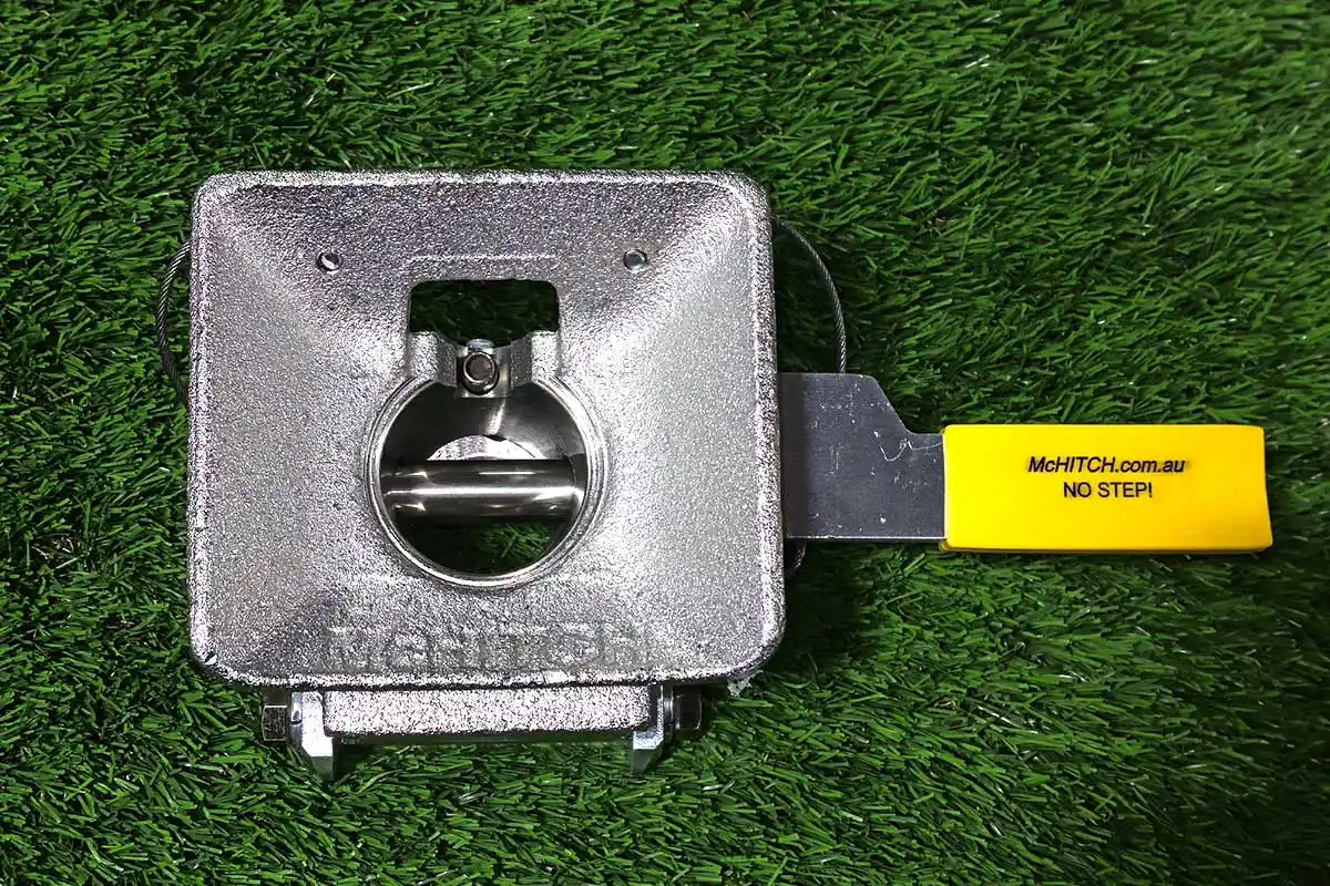 Hitch receiver