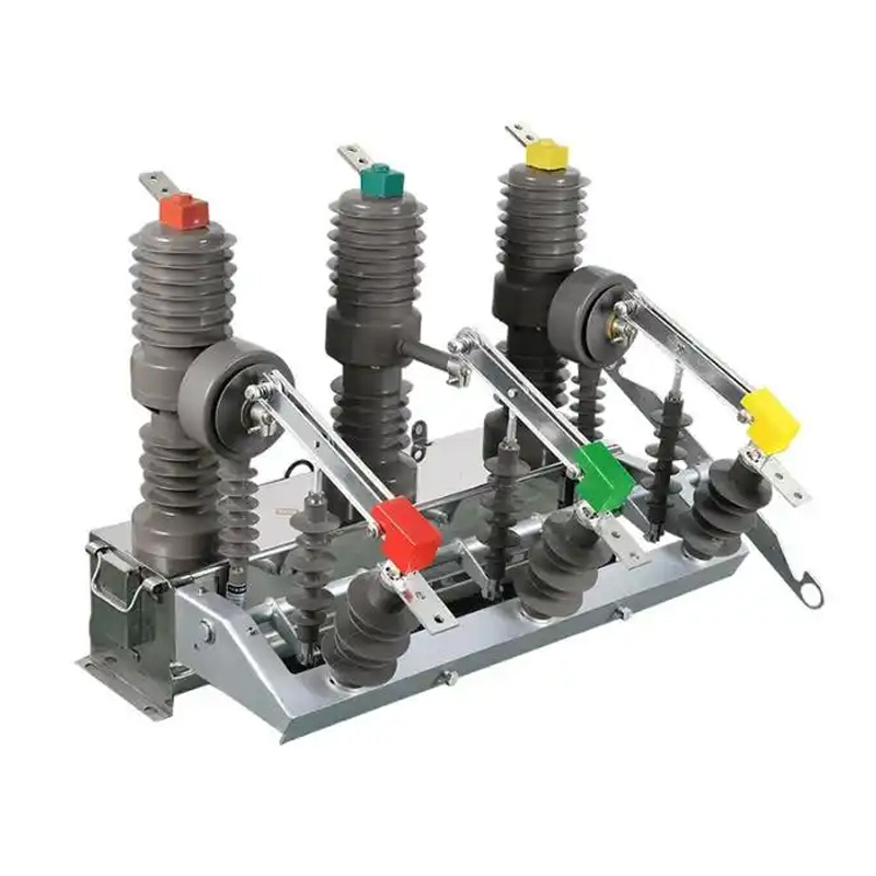 Outdoor vacuum circuit breaker