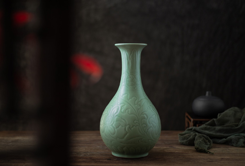 Peony Jade Spring Vase