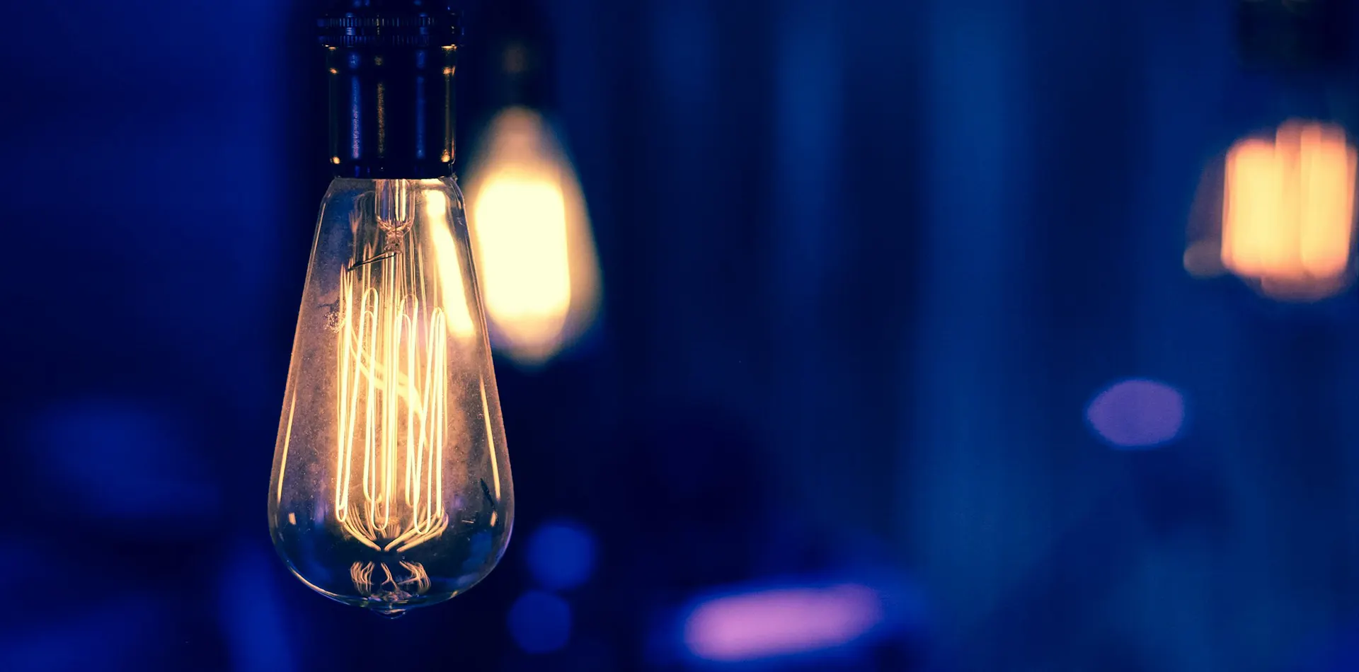 Timeless light, modern warmth. Vintage elegance in every glow