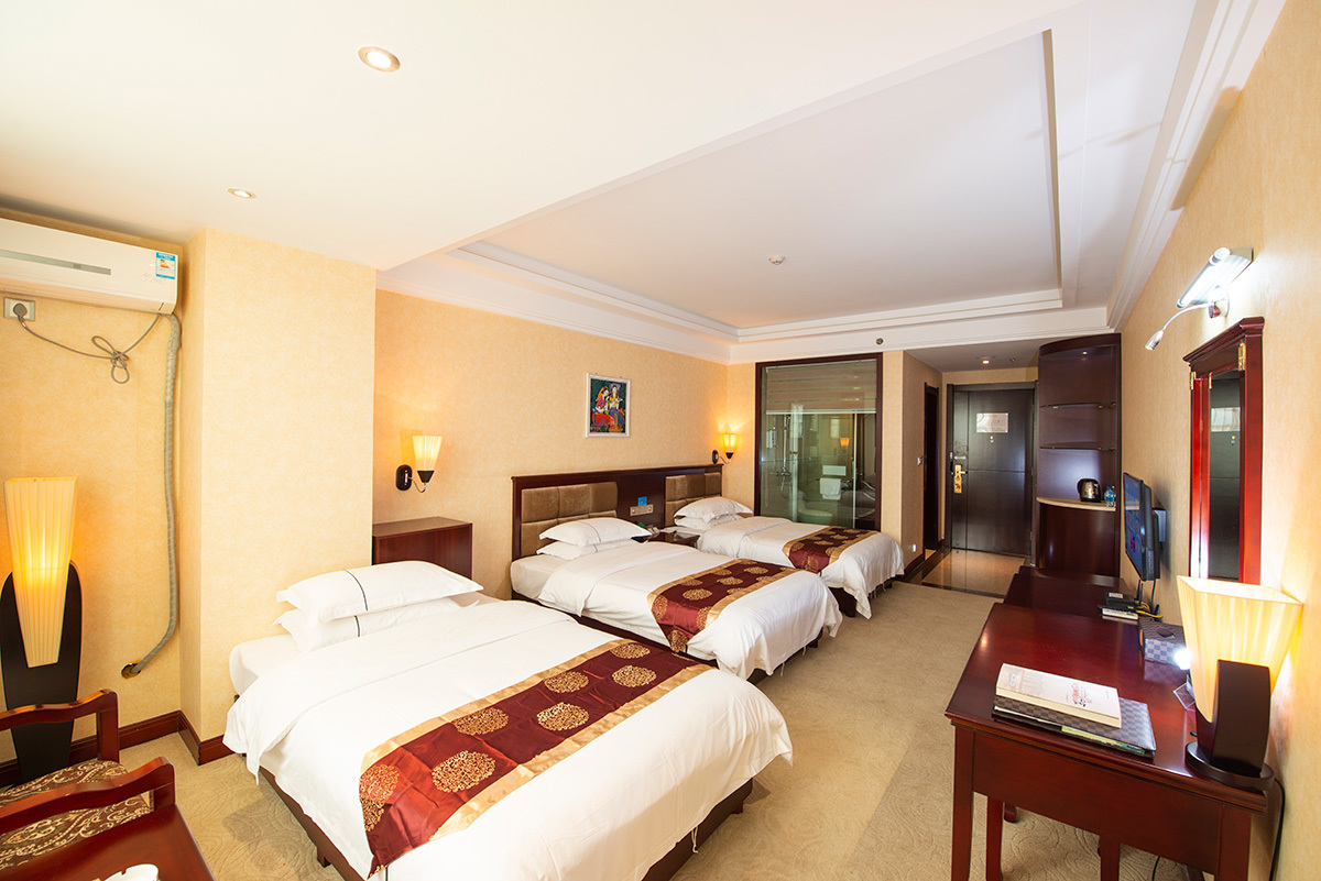 Triple Room Triple Room