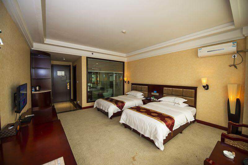 Triple Room Triple Room
