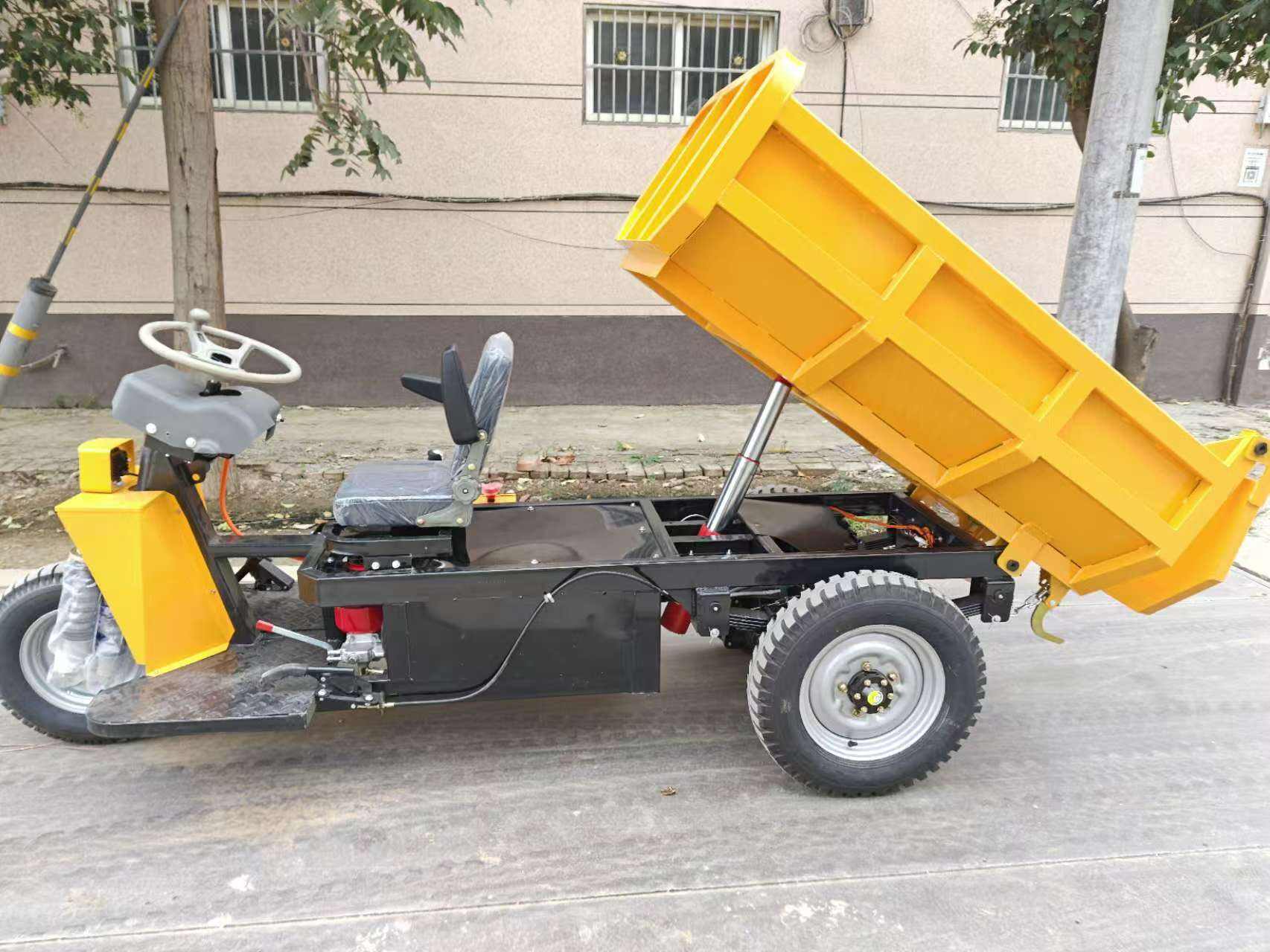 1.5T Three-Wheeled Electric Mini Underground Dumper Battery-Powered Mining Machine for Sale