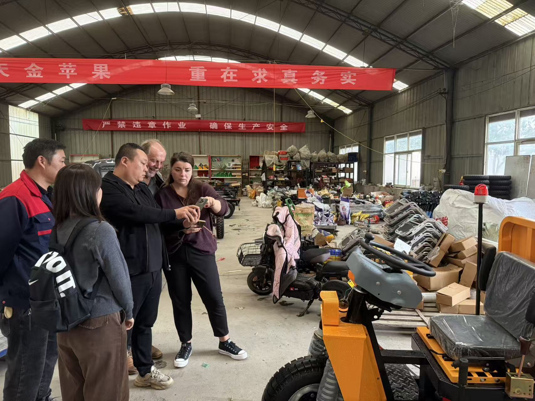German clients visited for inspection, praised the product's strength, placed orders on the spot, highlighting a new level of international cooperation.