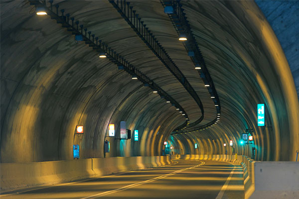 Tunnel