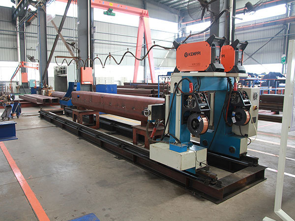 Gantry submerged arc welding machine
