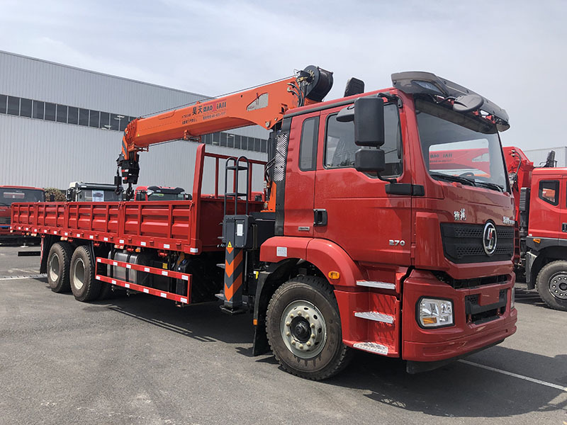 Haotian 12 tons five-section arm crane