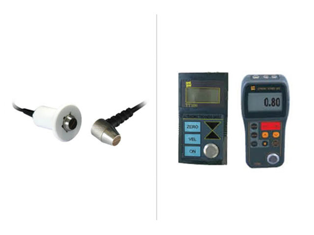 Ultrasonic thickness gauge probe