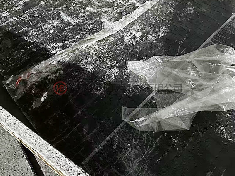 乌尉公路