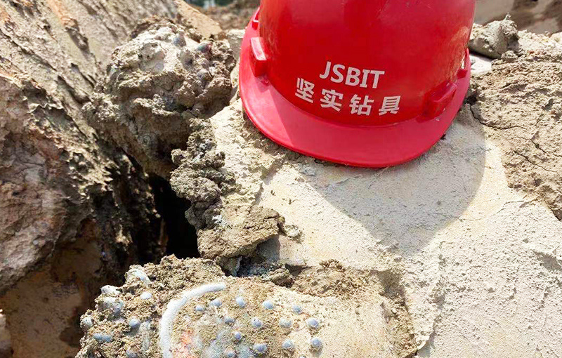 Exploring the World of Rotary Tricone Rock Drill Bits for Industrial Lifting Equipment