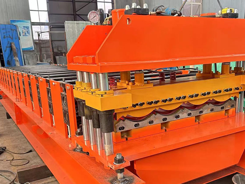 Typical Application Scenarios of Double-layer Color Steel Plate Profiling Equipment