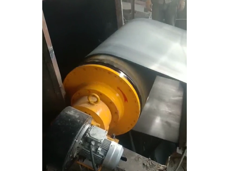 YTZW75-1.6-630?1200（380）型 外轉(zhuǎn)子永磁直驅(qū)電機(jī)