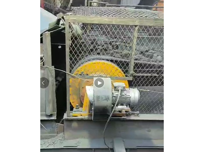 YTZW55-2.0-630?1200（380）型 外轉(zhuǎn)子永磁直驅(qū)電機(jī)