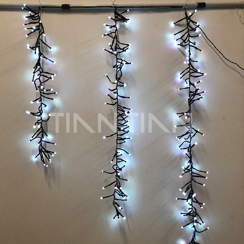 Icicle lights Icicle lights