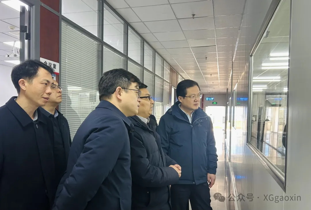 夏齐勇节后走访瀚能科技 鼓励企业铆足干劲敢快干
