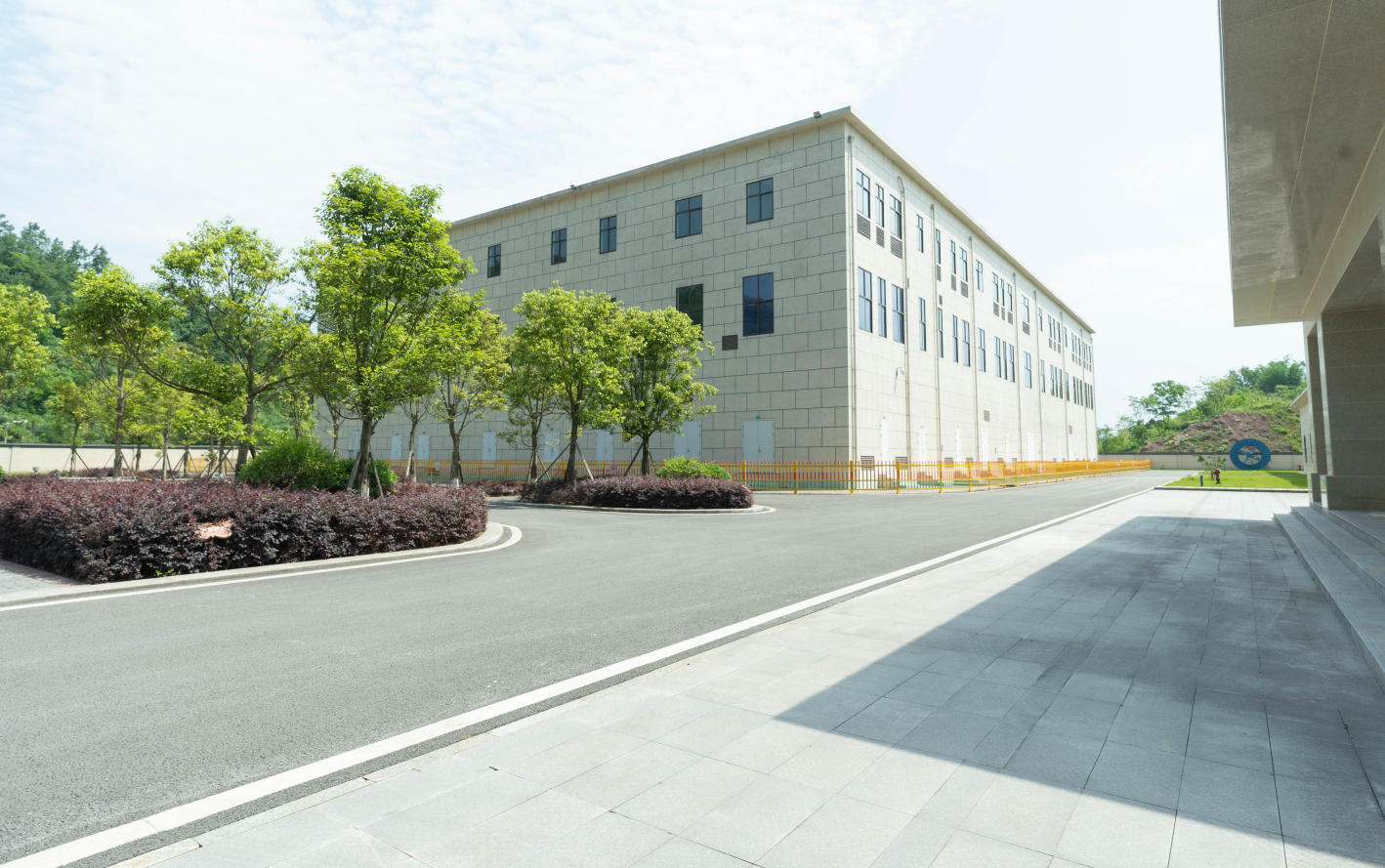 两江供电安全工器具试验室正式启用