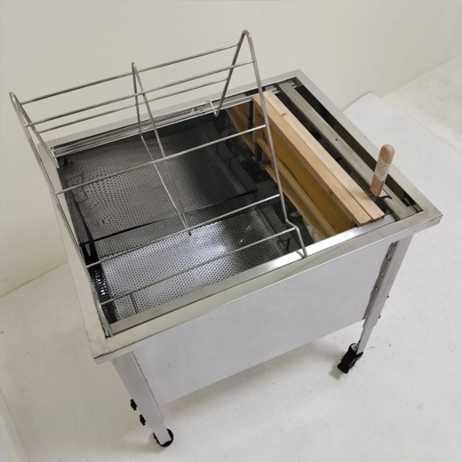 Uncapping Table