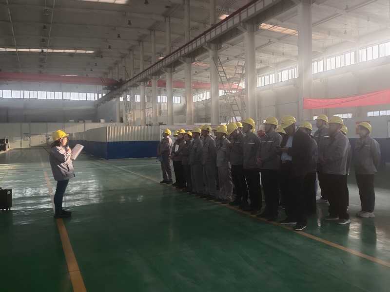 長青金屬熱噴涂公司進行觸電應急培訓