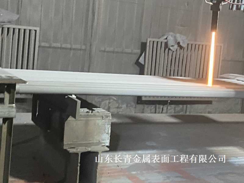 化工行業(yè)冷卻水外管碳化鎢噴涂