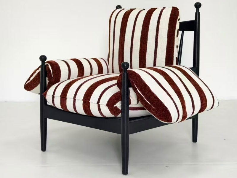 YZ - Zhi wu Chair