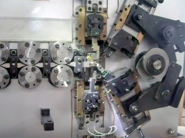 Coiling-6mm-6_new001.mp4 Coiling-6mm-6_new001.mp4