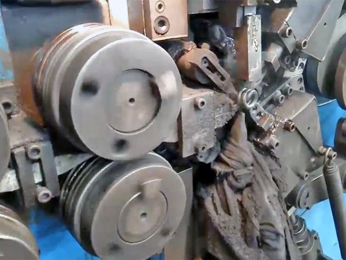 Coiling-8mm-8mm Скручивающаяся резка.mp4 Coiling-8mm-8mm Скручивающаяся резка.mp4