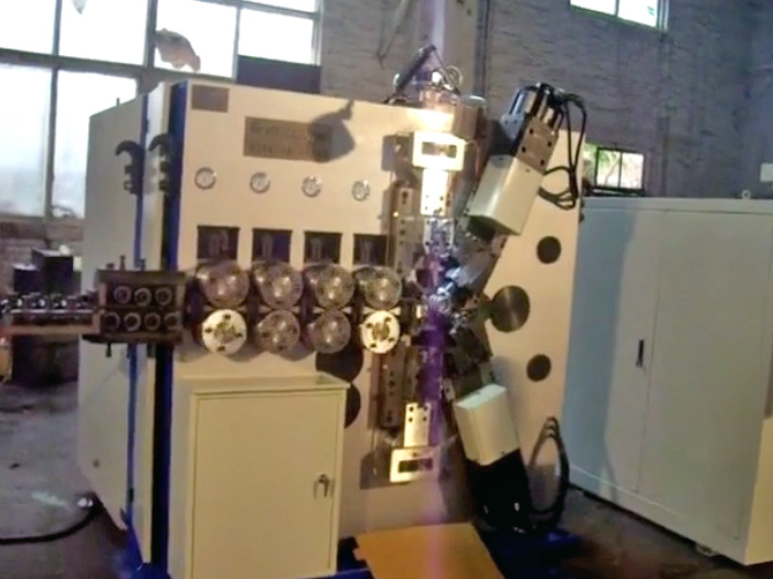 Coiling-10mm-2 .mp4 Coiling-10mm-2 .mp4