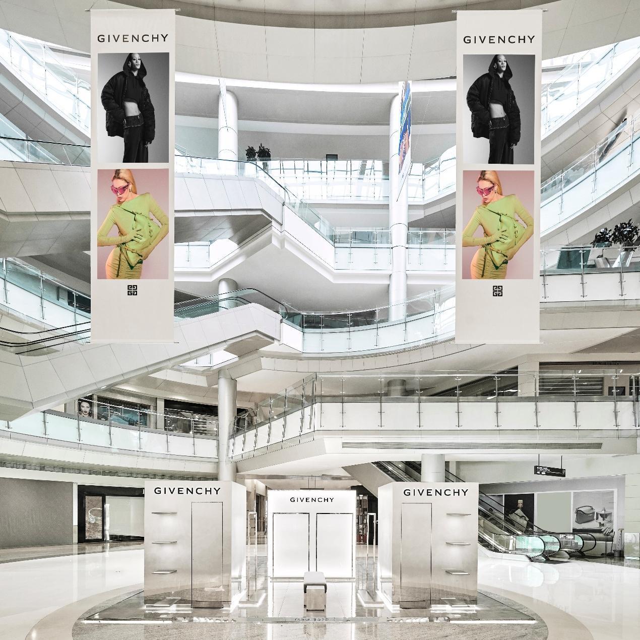 Crafting the Perfect Exhibition Booth: Tips from Industry Experts
