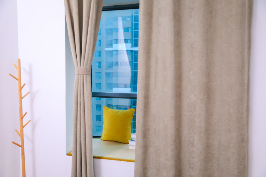 Window curtains