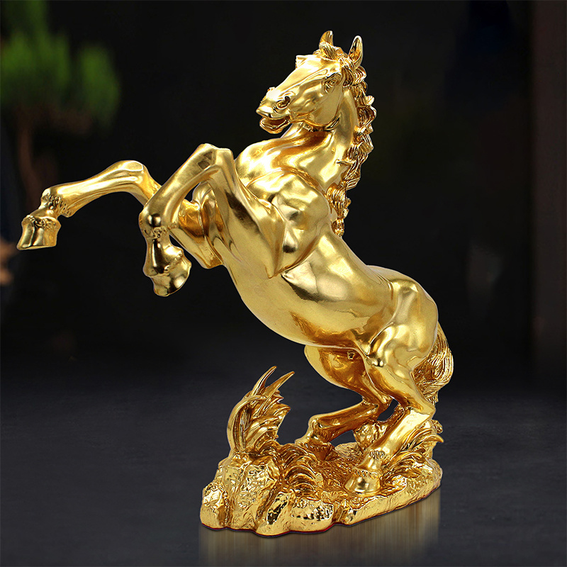 Success comes quickly  when you ride a horse