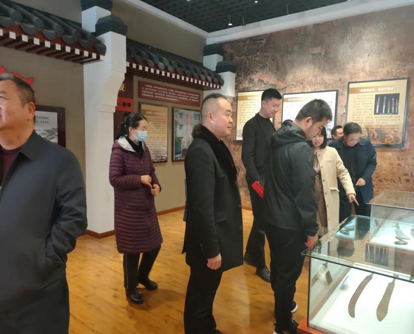 企業(yè)精英匯聚石首桃花山共商湖北蛋品出口發(fā)展大計