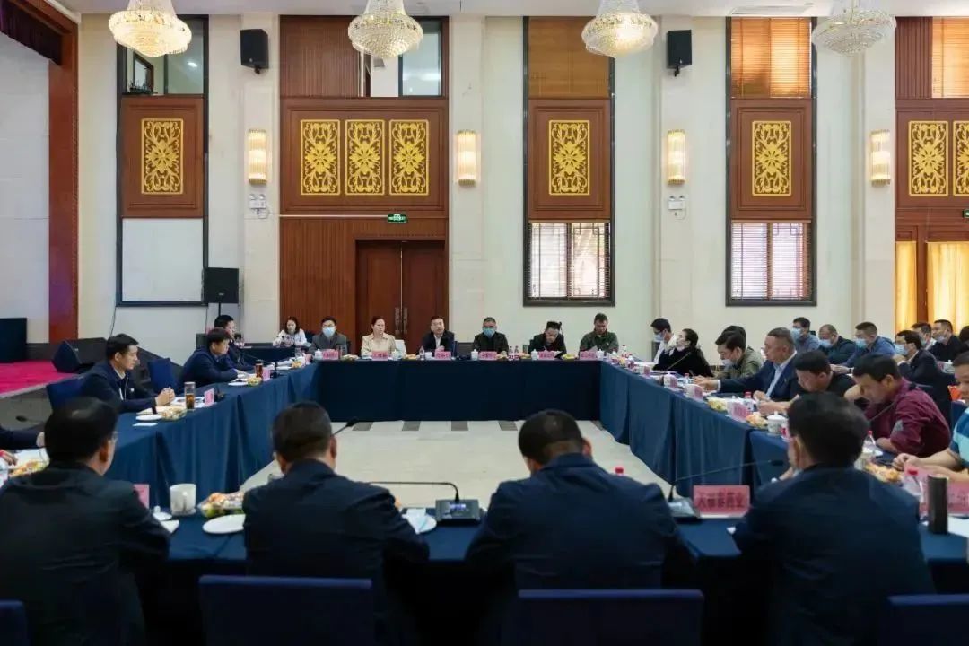 致敬企业家 奋进新征程！石首市首个“企业家活动日”举行
