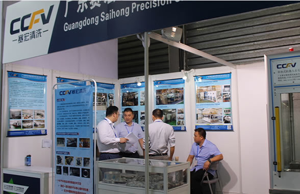 Single robot deburring cleaning machine appears in China diecasting 2019