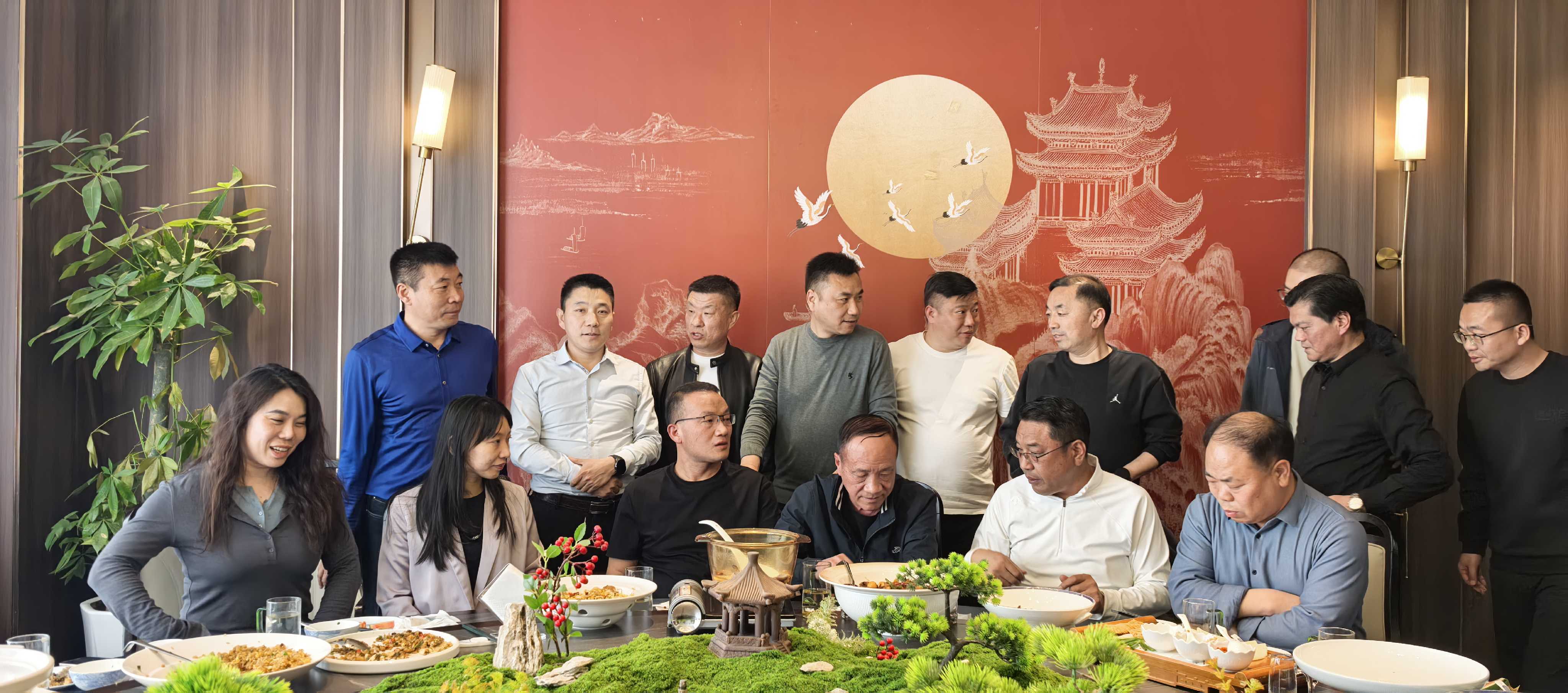 Houyi Group Marketing Center 2025 Annual Staff Training Meeting
