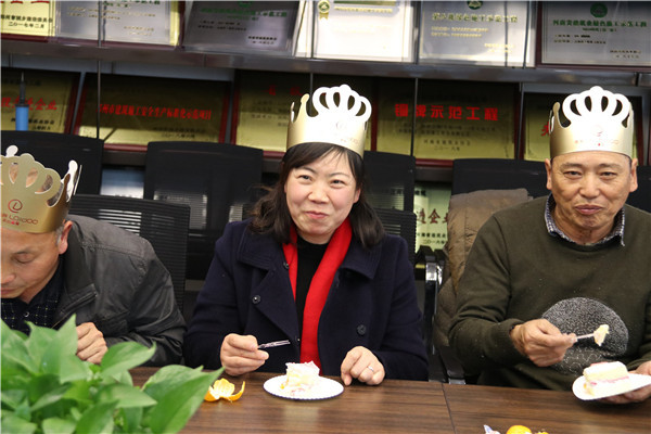 暖暖暖暖！高創建工11月份員工生日趴