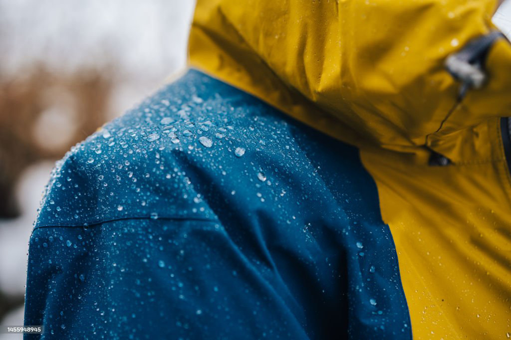WATER REPELLENT SPRAY