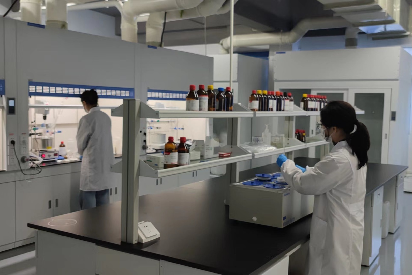 R & D CENTER 6