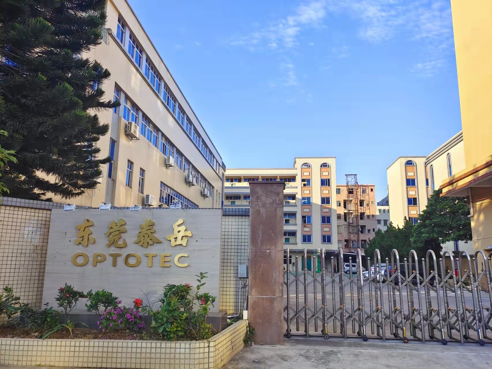 视频标题