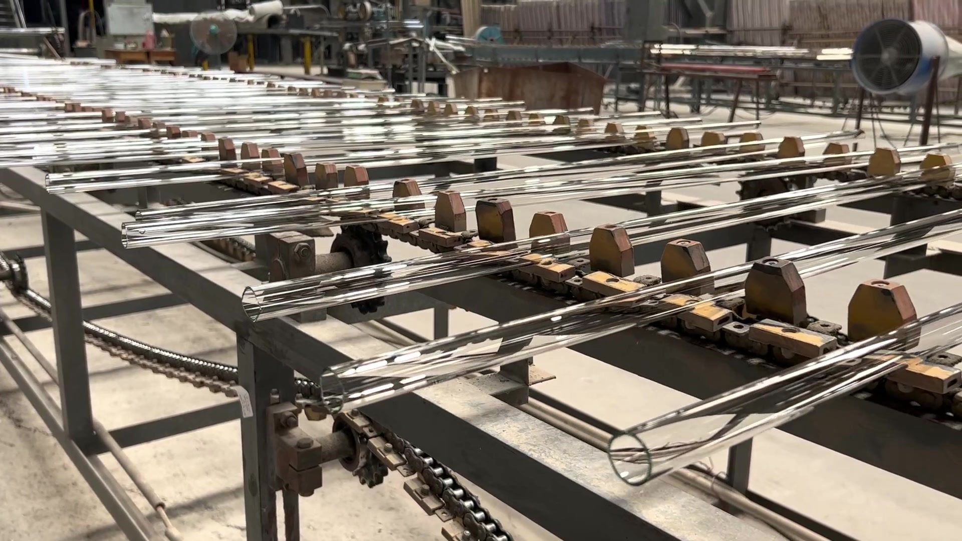 Production process of neutral borosilicate glass tubes.mp4 Production process of neutral borosilicate glass tubes.mp4