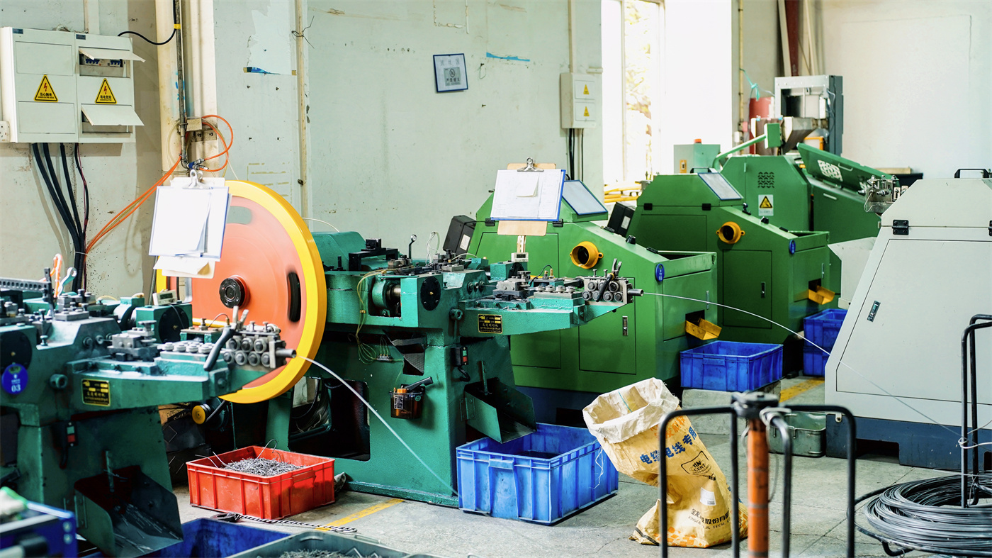 Xem nội thất nhà máy