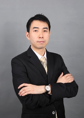 李家伟 李家伟