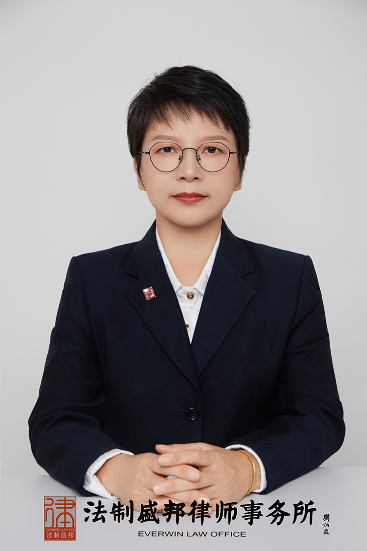 黄秀连 黄秀连