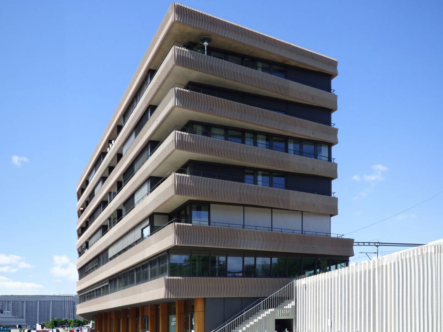 【建筑设计】造型魔法：看哈勒斯街区的巧妙应用