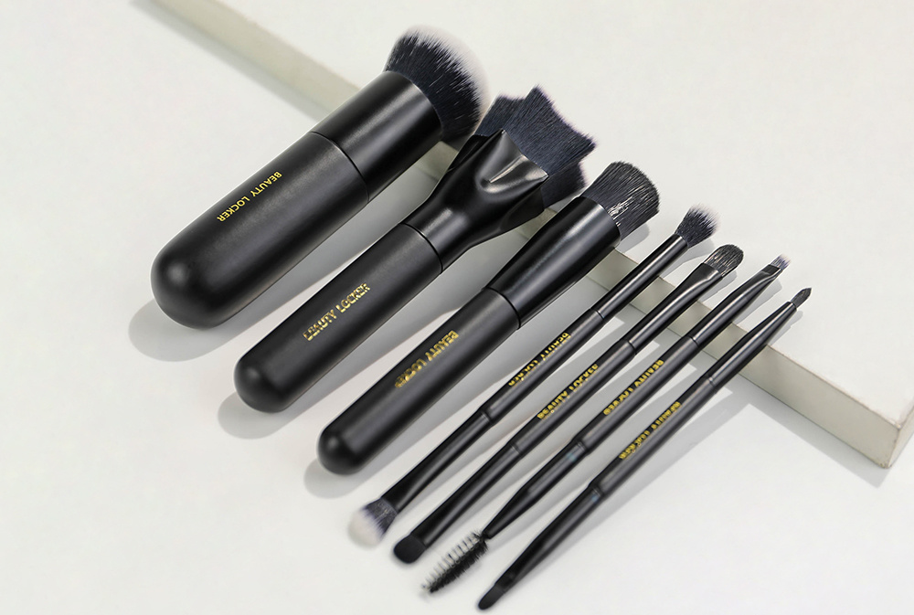 Black Make up Brushes