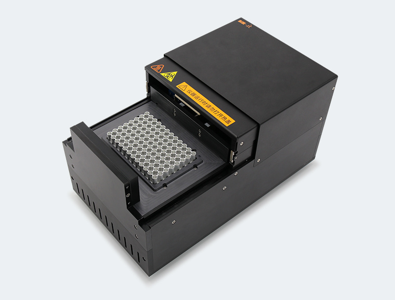 东胜龙 EATC 自动化 PCR 系统