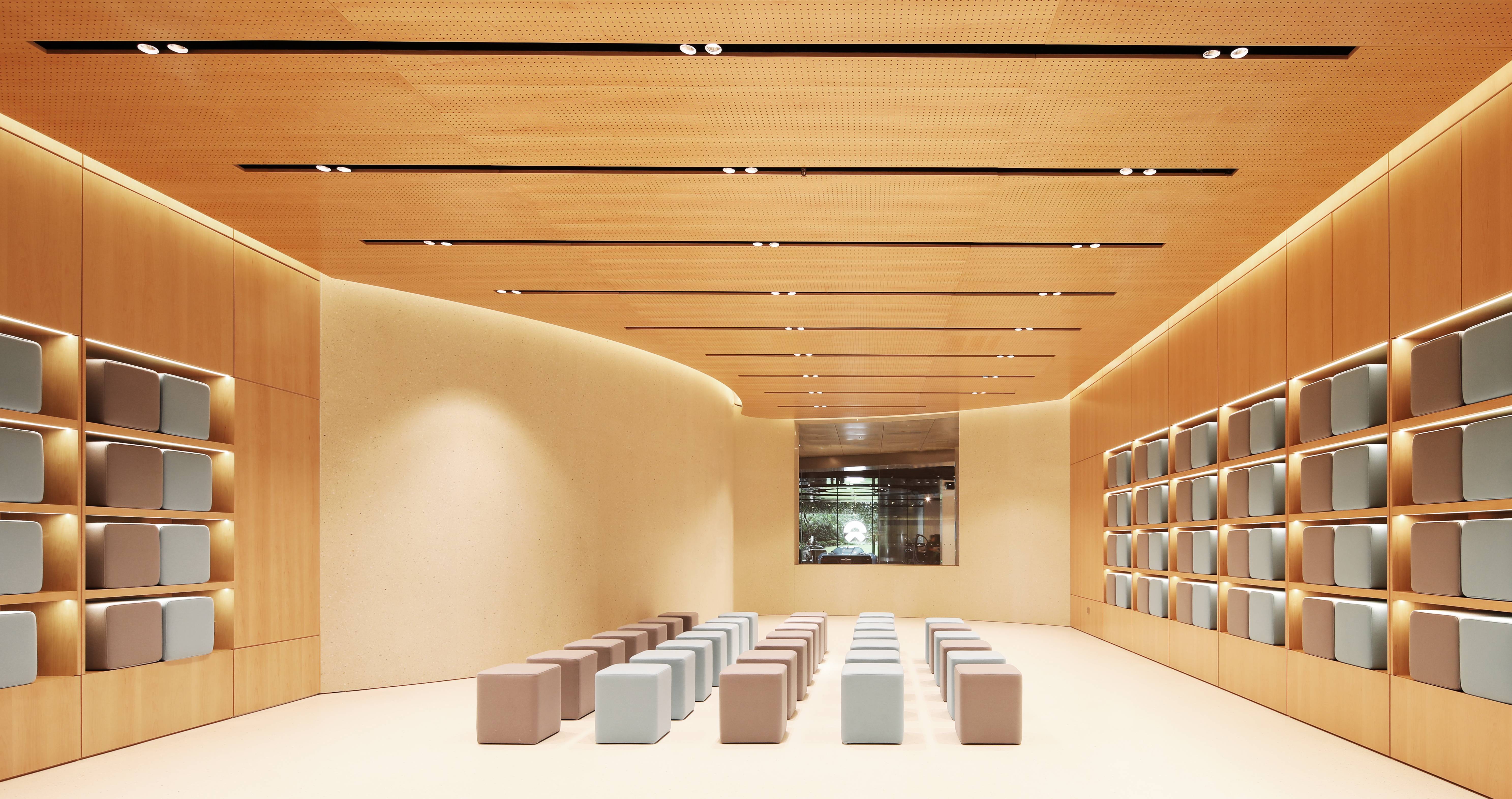 Shanghai Center NIO