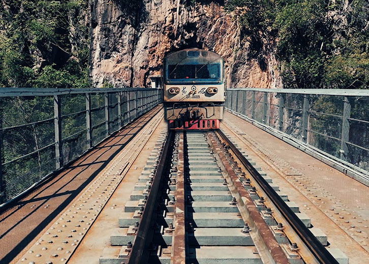 Yunnan-Vietnam Herringbone Bridge Railway Yunnan-Vietnam Herringbone Bridge Railway