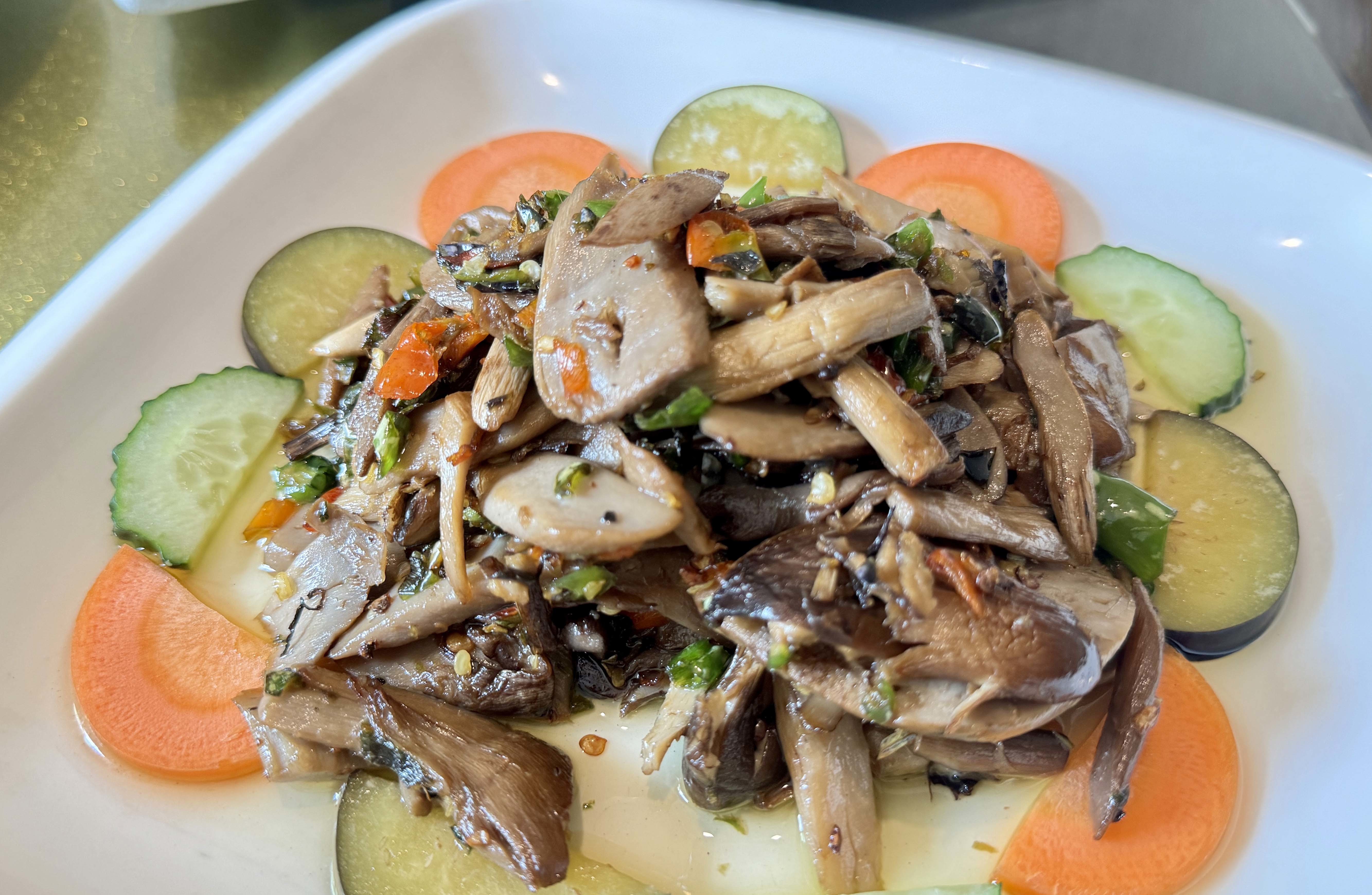 Chicken fir fungus